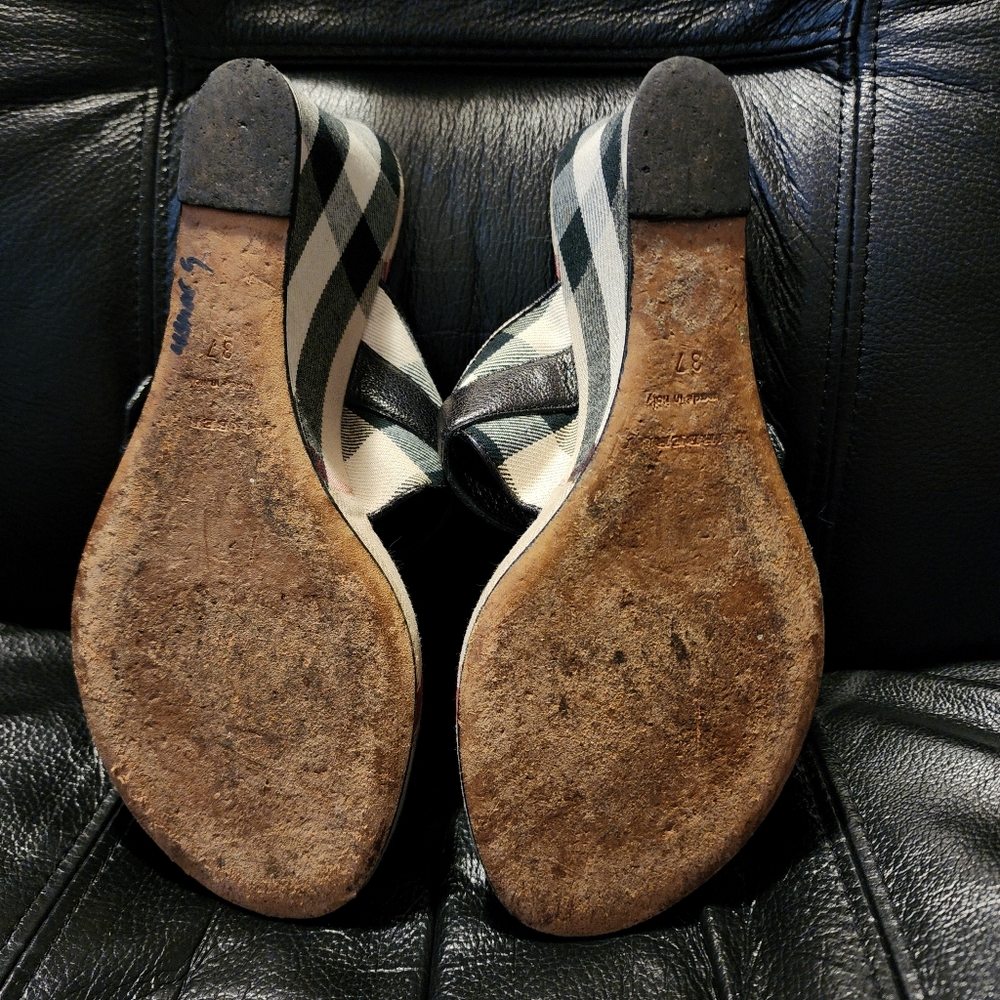 Burberry wedges - Picture 4 of 7